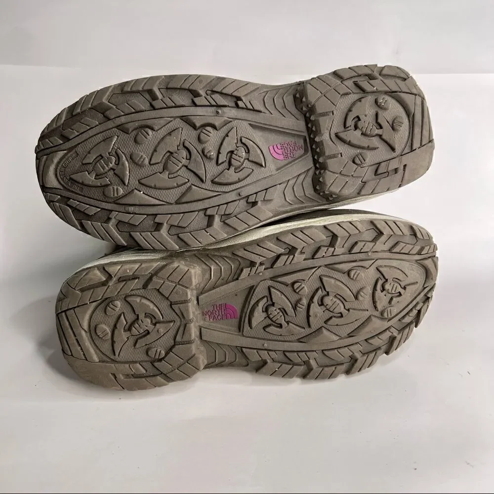 The North Face McMurdo Winter Boots in gray and purple Size 6